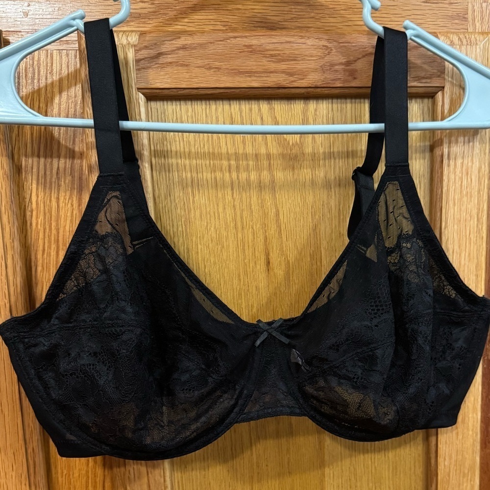 Elegant Black Lace Bra
